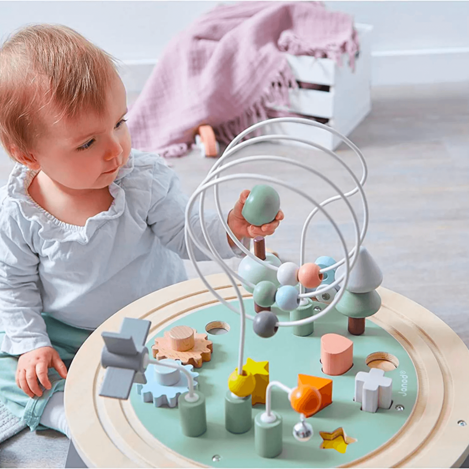 Qué es la psicomotricidad fina de los niños y cómo estimularla desde que son bebés