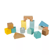 Piezas de madera de construccion